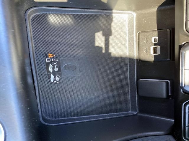Used 2022 Black Chevrolet High Country image 17