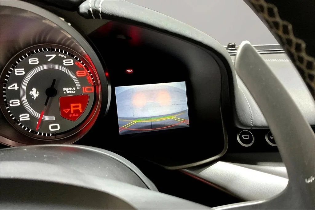 Used 2016 Bianco Avus Ferrari Berlinetta image 13
