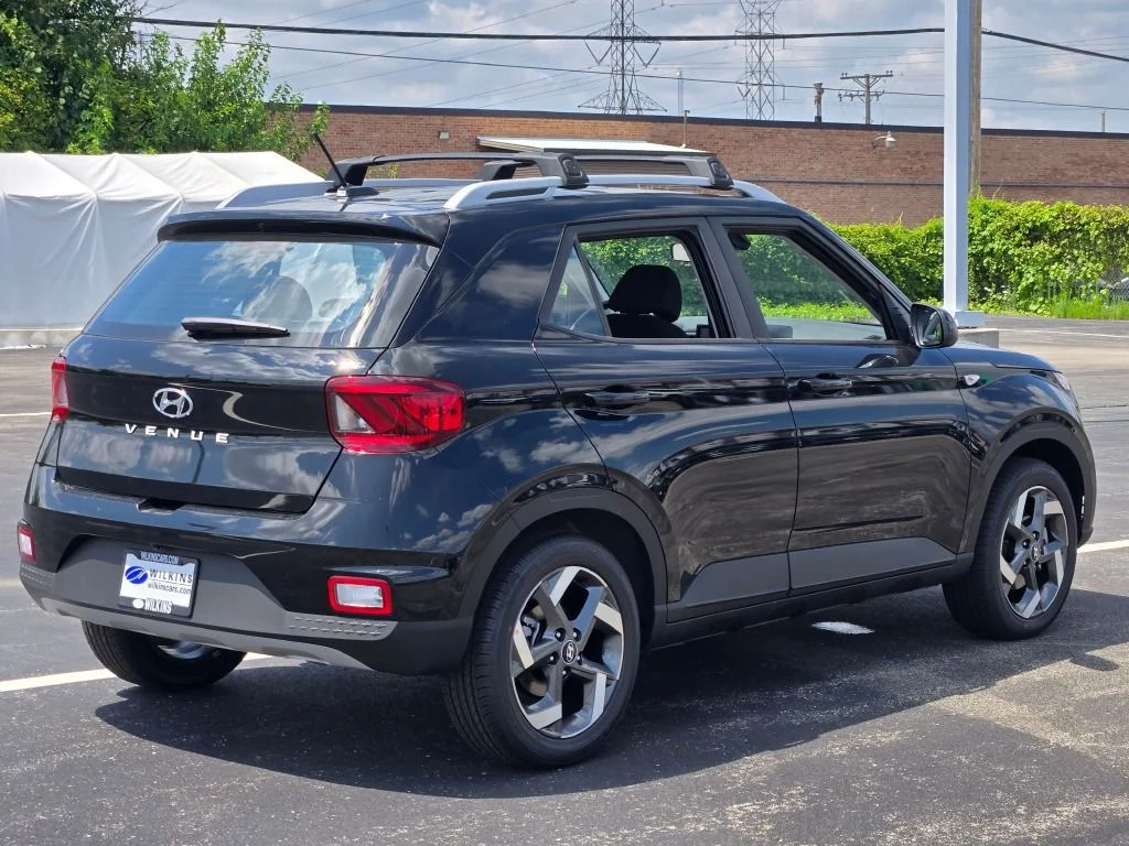 New 2026 Onyx Black Hyundai SEL image 10