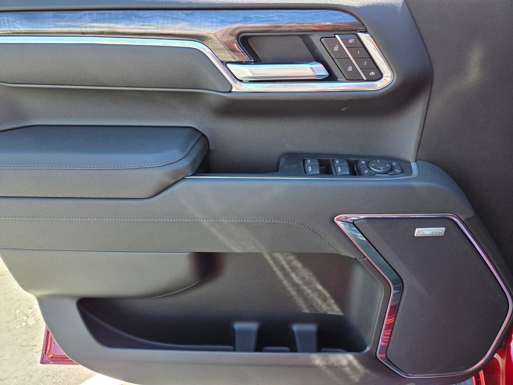2026 Chevrolet Silverado 1500 LTZ - Photo 10