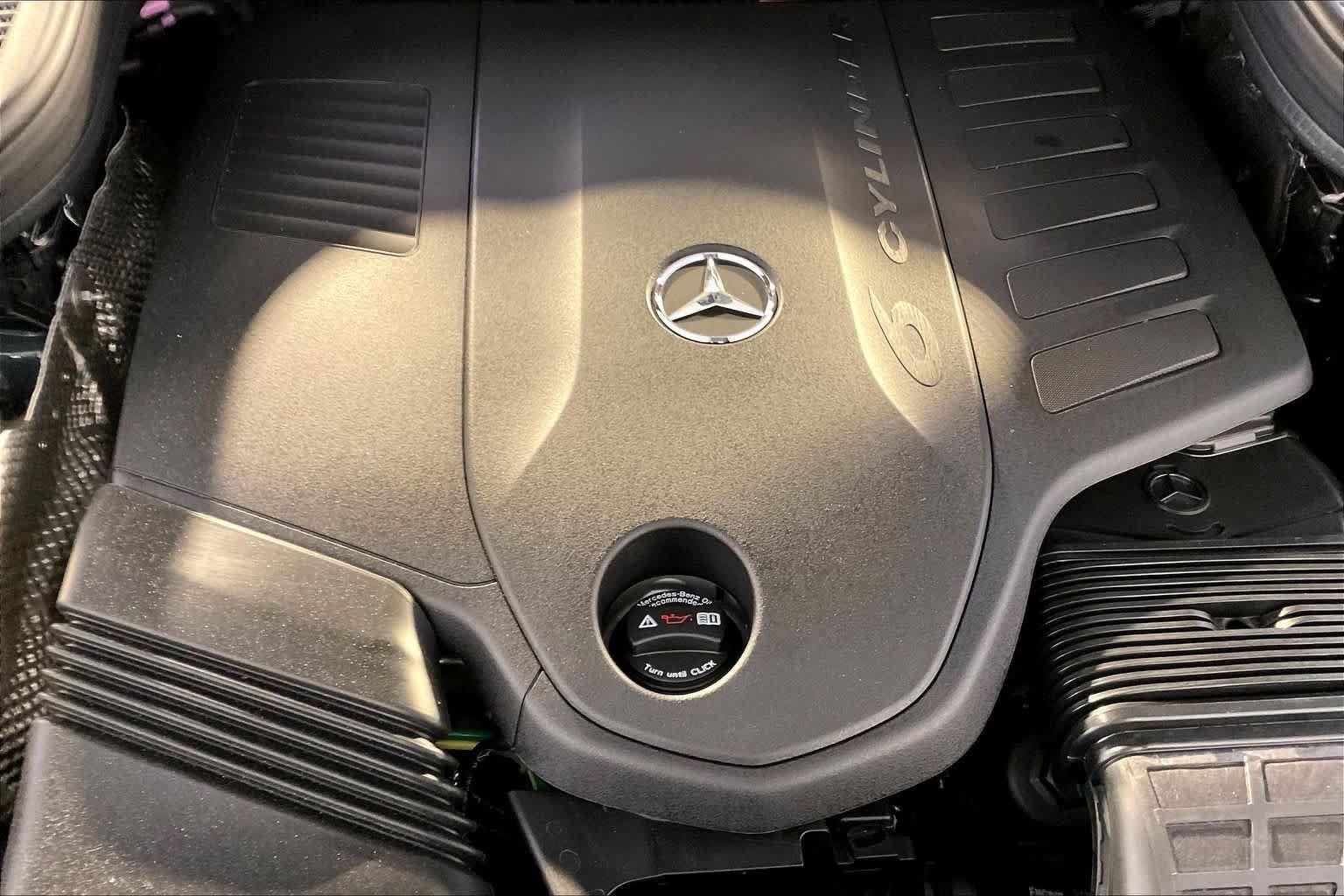 New 2027 Dark Petrol Mercedes-Benz GLS 450 image 15