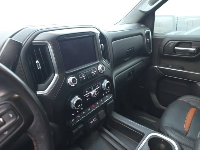 Used 2019 SUMMIT WHITE GMC AT4 image 13