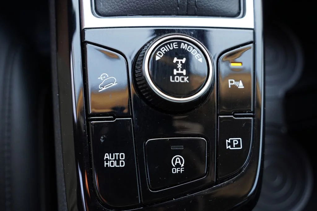 Used 2024 Gravity Gray Kia EX image 30