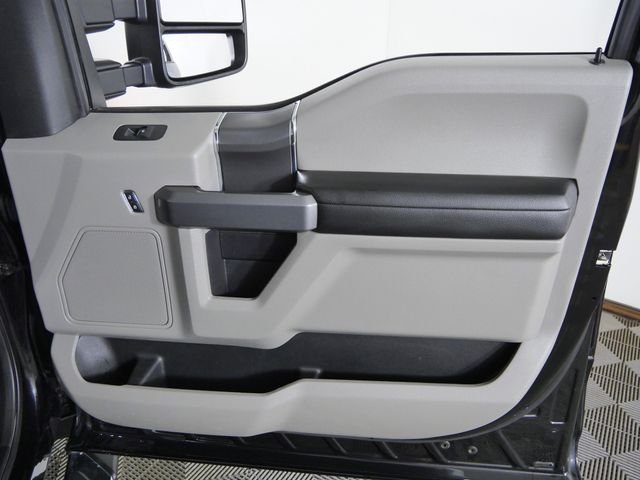 Certified Used 2019 Black Ford XLT image 10