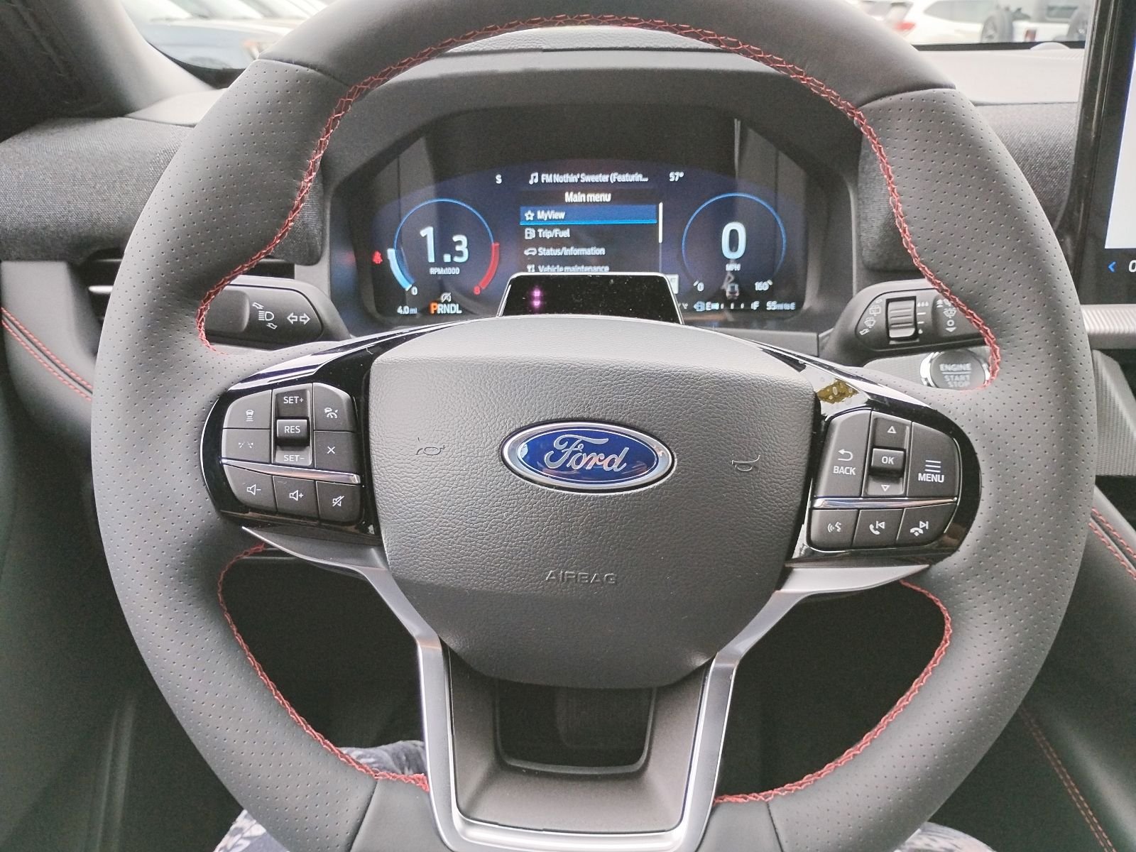 New 2026 Carbonized Gray Metallic Ford ST-Line image 36