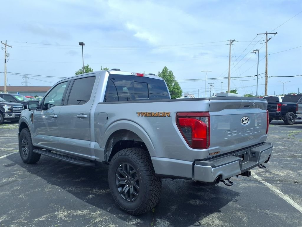 New 2026 Silver Ford Tremor image 2