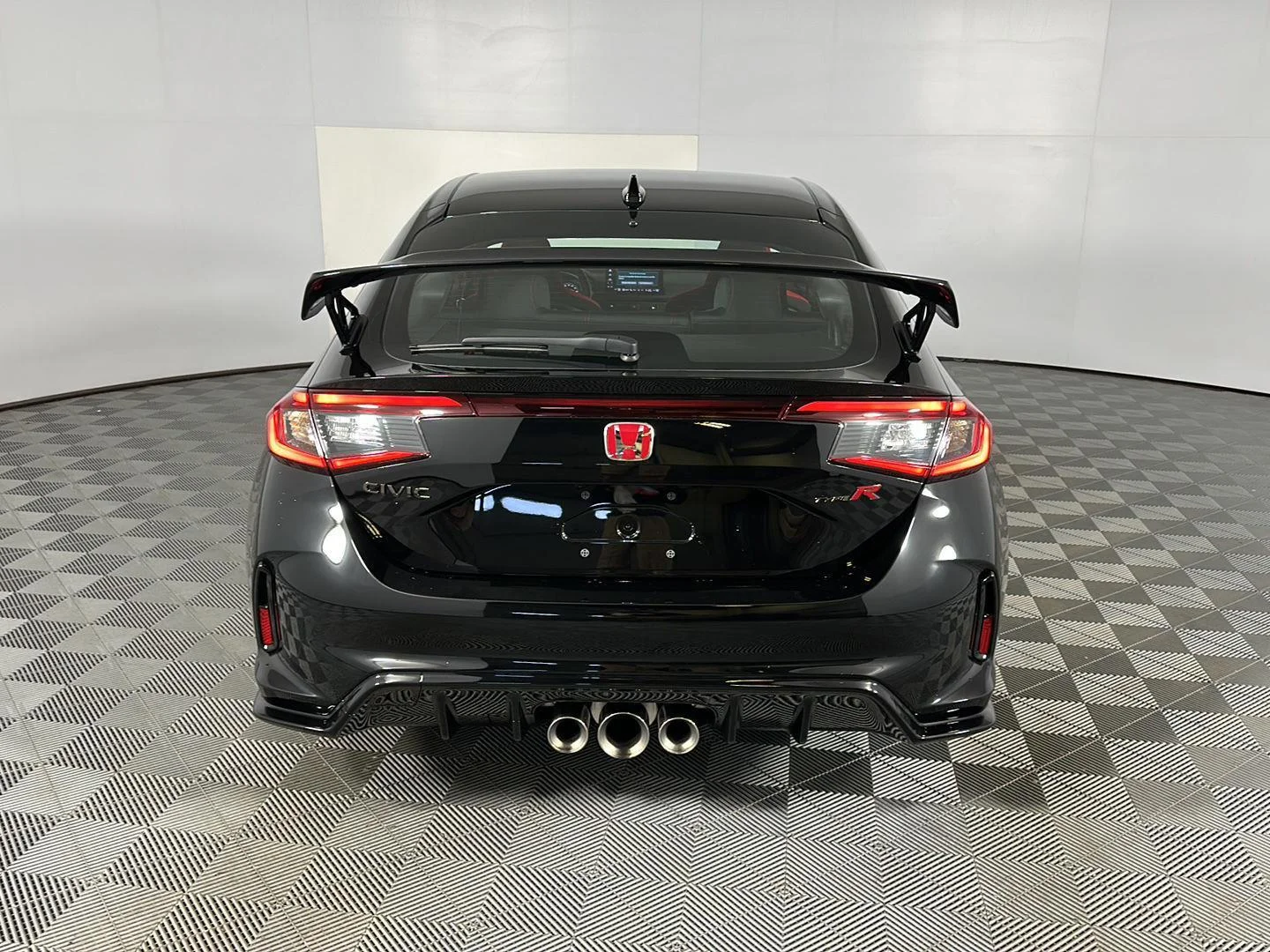 Used 2025 Crystal Black Pearl Honda Type R image 5