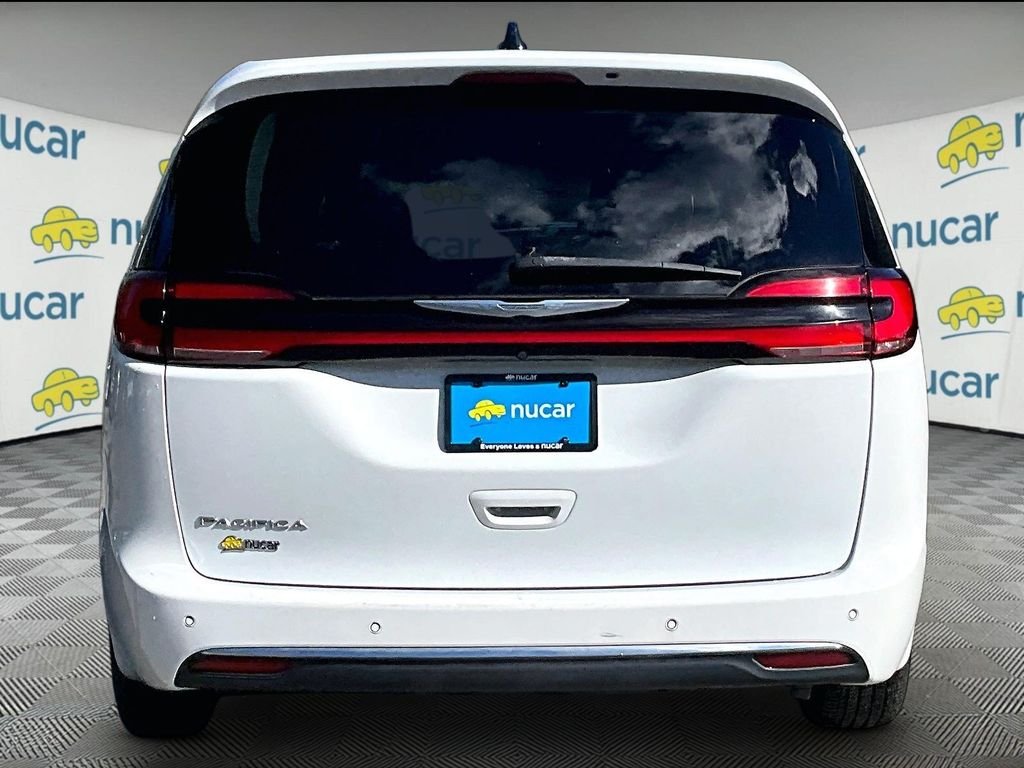 Used 2023 Bright White Clearcoat Chrysler Touring L image 5