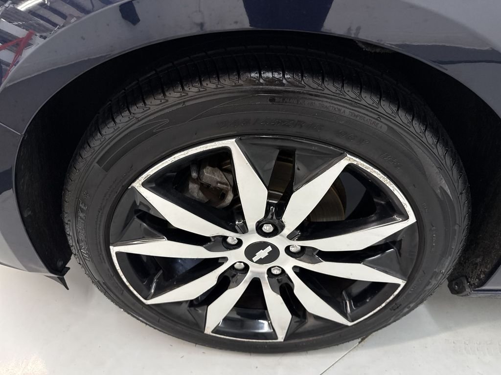 Used 2017 Velvet Chevrolet LT image 32