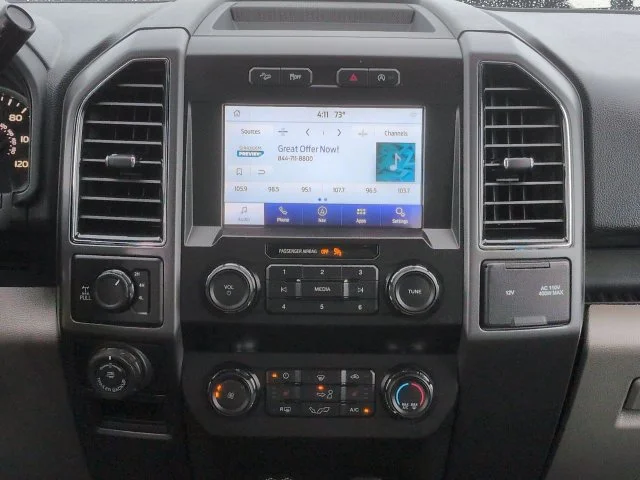 Used 2019 Blue Ford XLT image 18