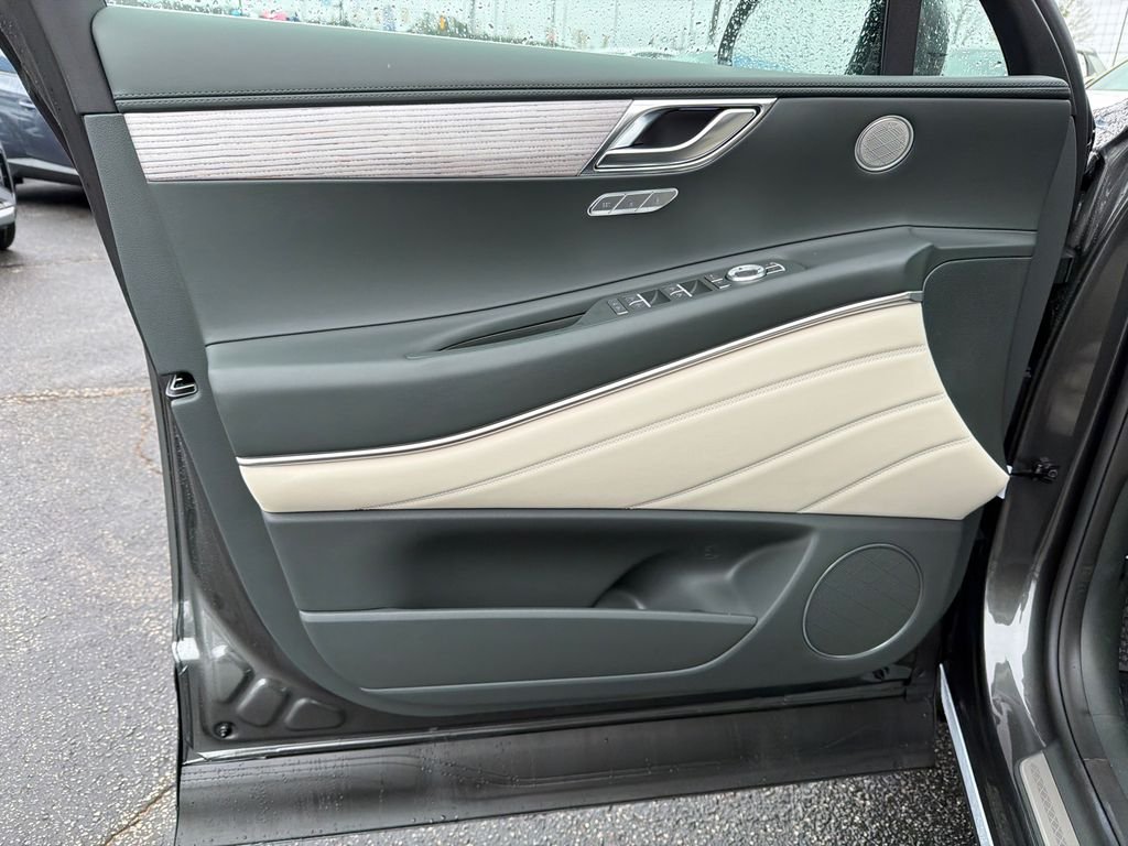 New 2026 Gray Genesis 2.5T SELECT image 10