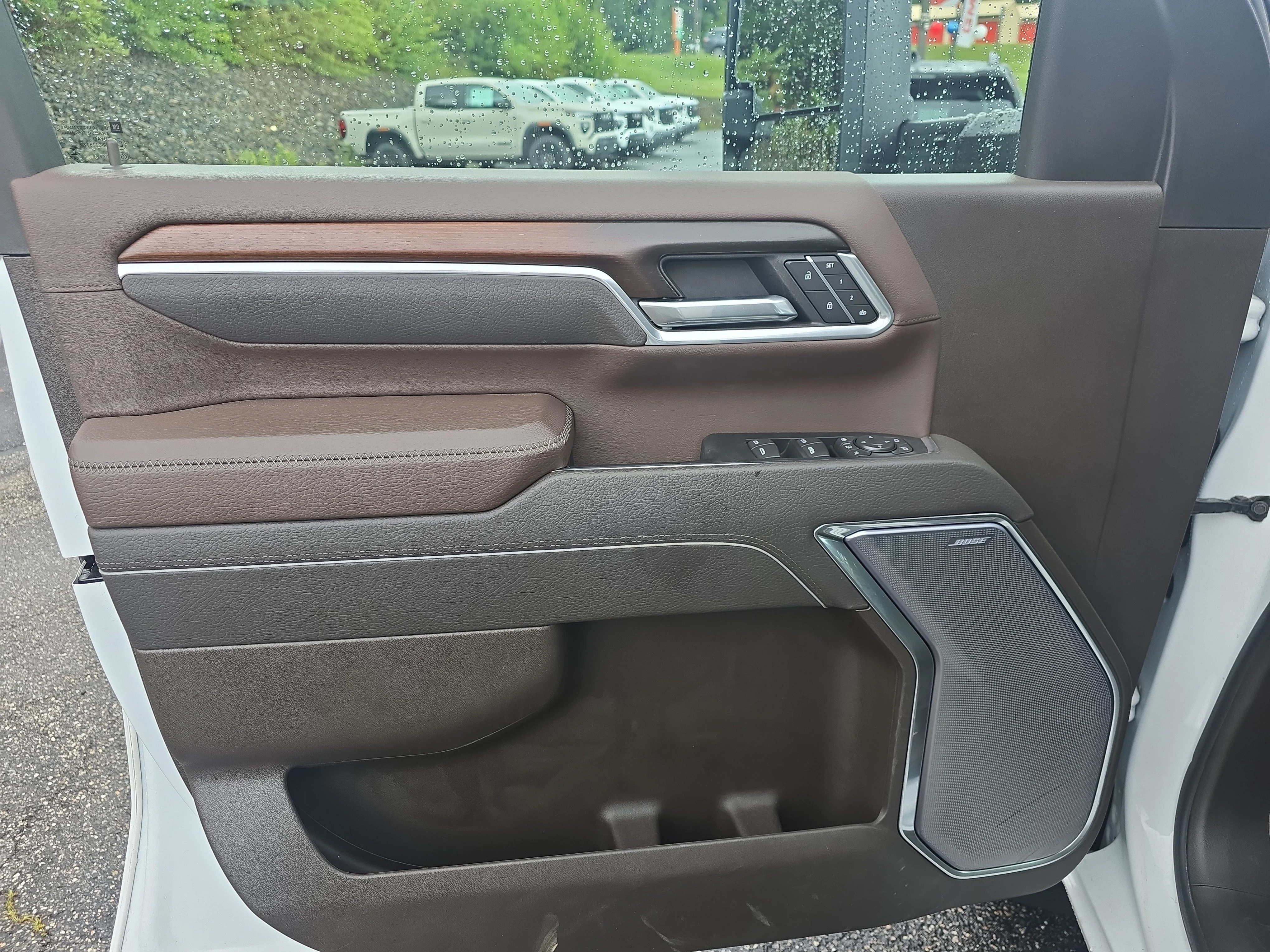 Used 2026 Summit White GMC Denali image 18