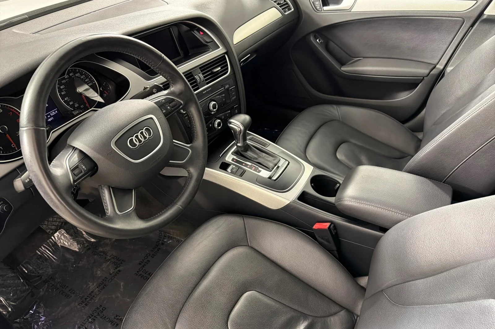 Used 2014 Ibis White Audi 4dr Sdn CVT FrontTrak 2.0T Premium image 9