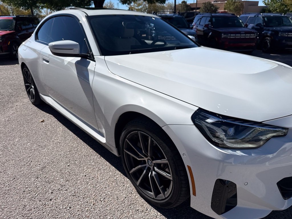 Used 2025 White BMW 230i xDrive image 4