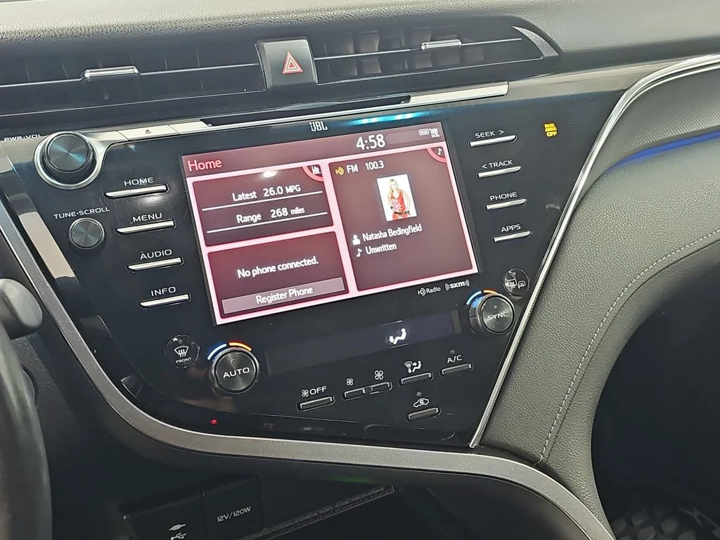 Used 2018 Beige Toyota XSE V6 image 23