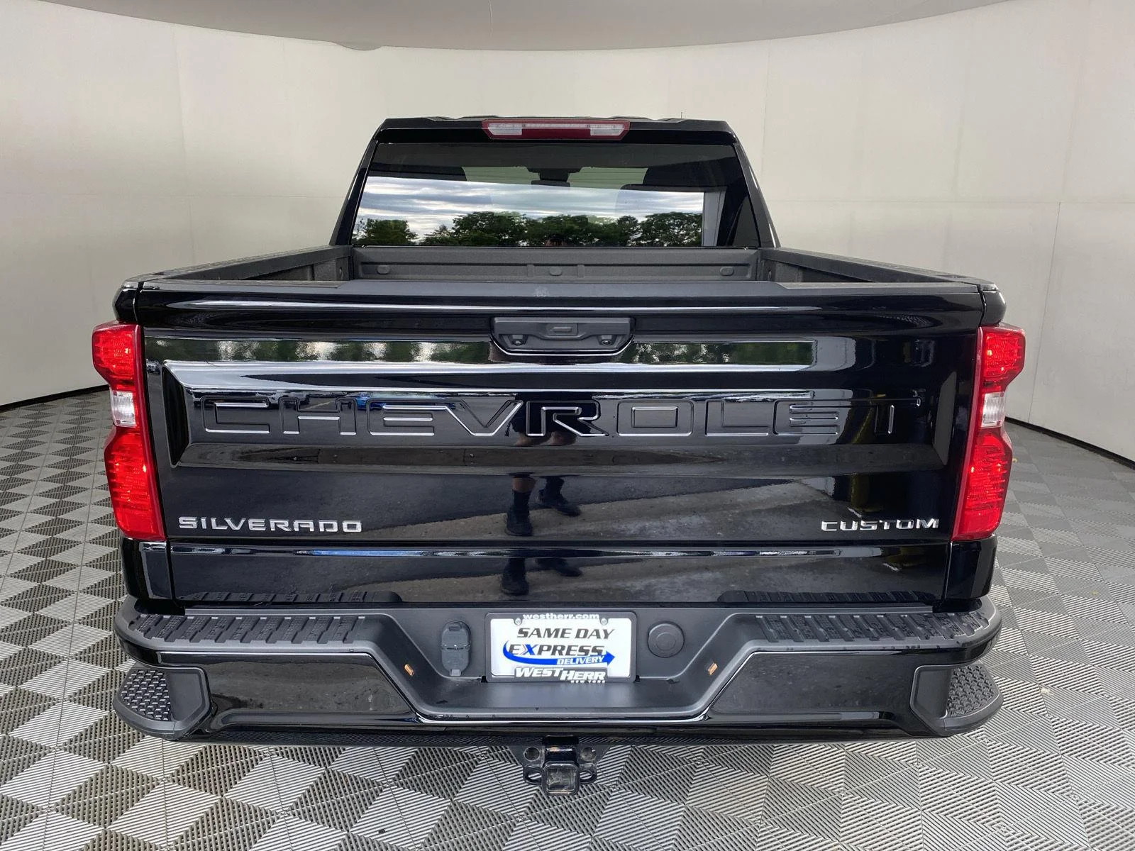 Used 2024 Black Chevrolet Custom image 6