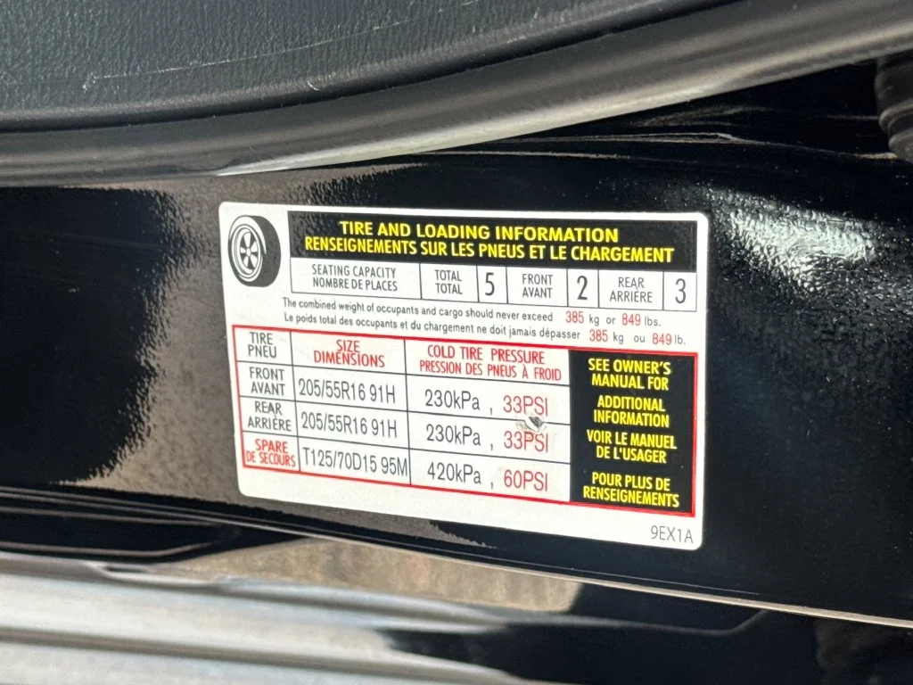 Used 2025 Black Nissan 1.6 SV image 44