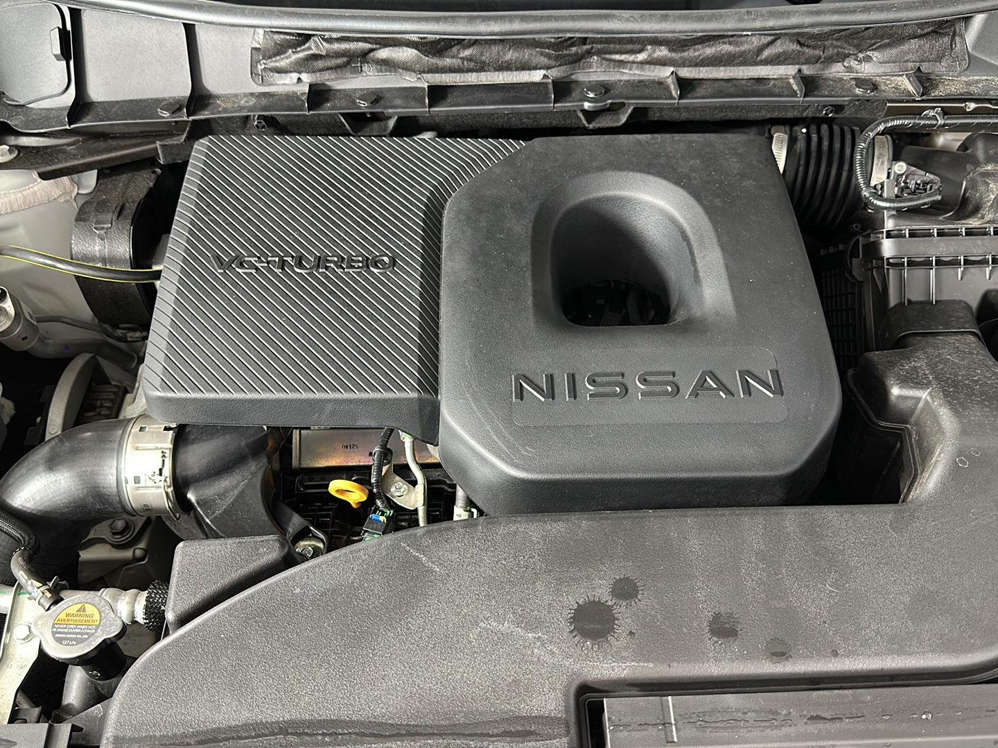 Used 2025 Everest White Pearl Tricoat/Super Black Nissan Platinum image 32