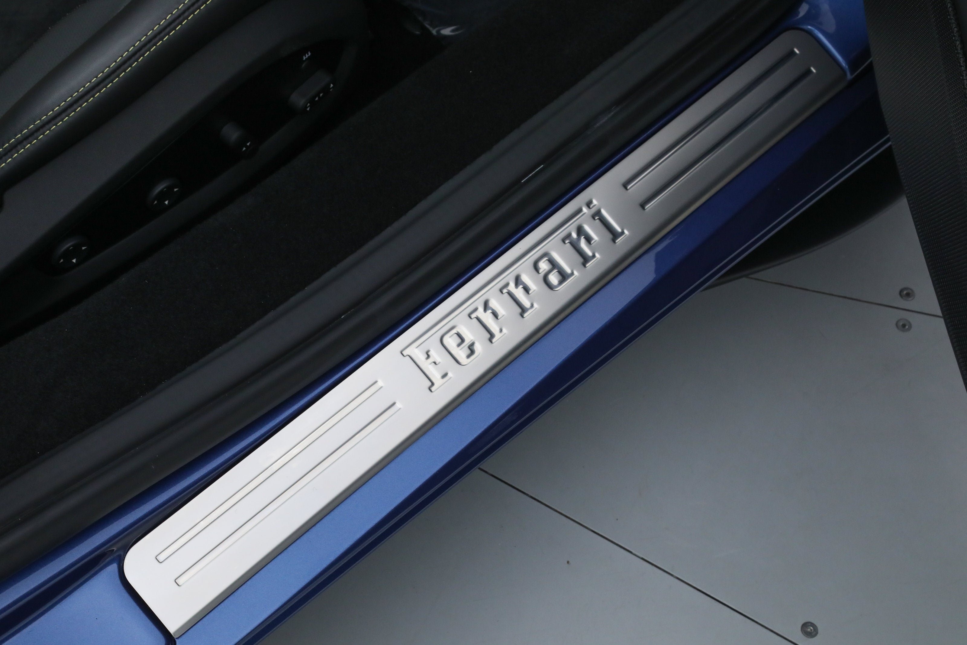 Certified Used 2023 Blu Mirabeau Ferrari  image 25