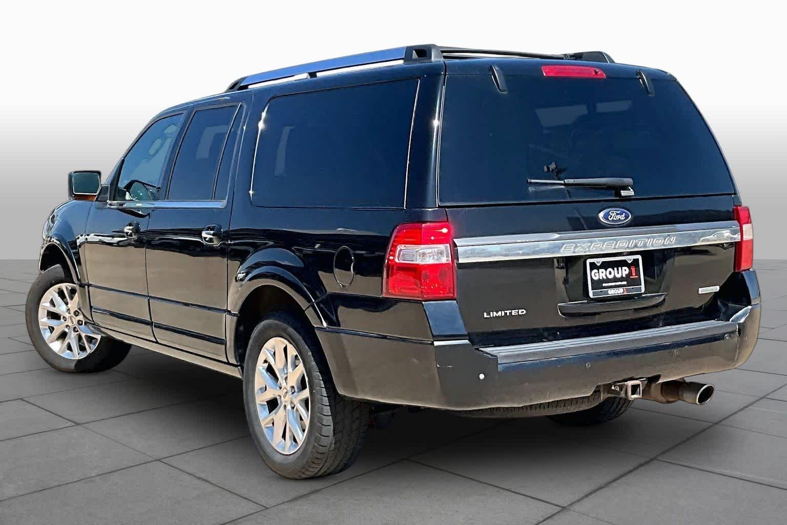 Used 2017 Shadow Black Ford Limited image 12