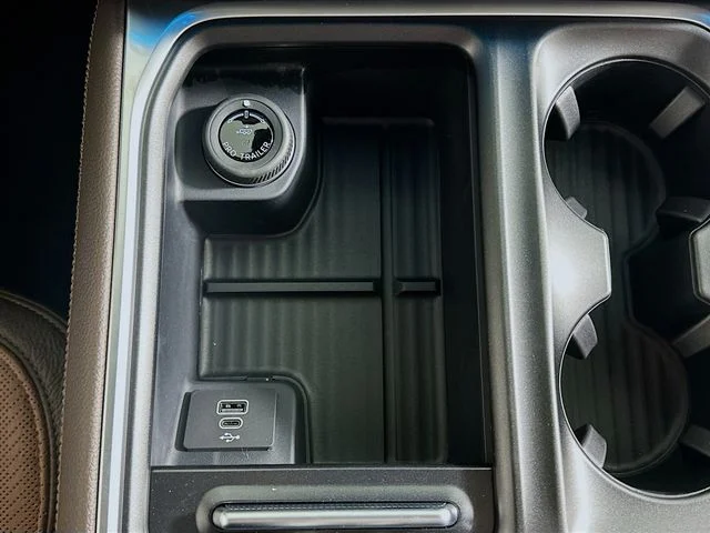 New 2026 Gray Ford King Ranch image 21