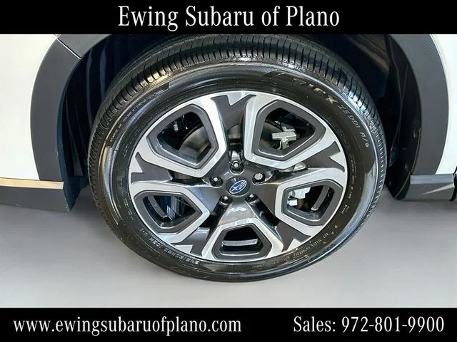 Used 2027 White Subaru Limited image 34