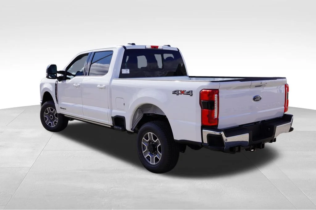 New 2026 Star White Metallic Tri-Coat Ford Lariat image 5