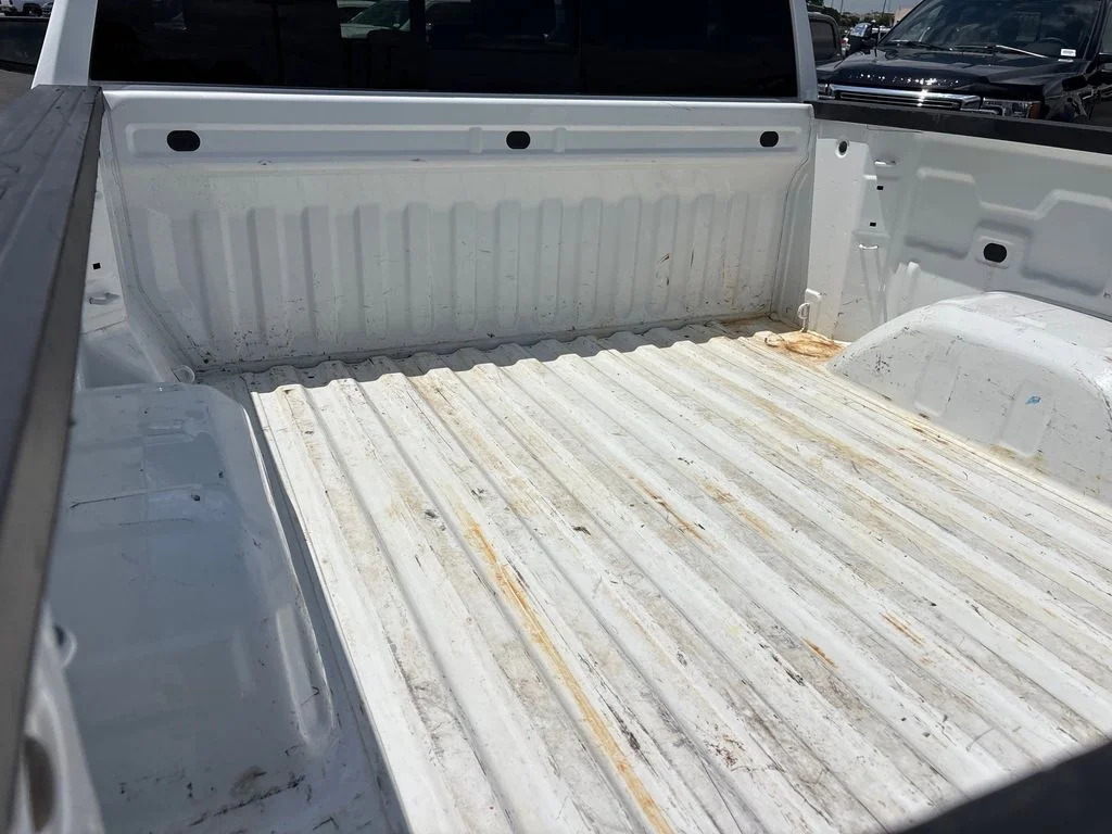 Used 2024 White Chevrolet LT image 28