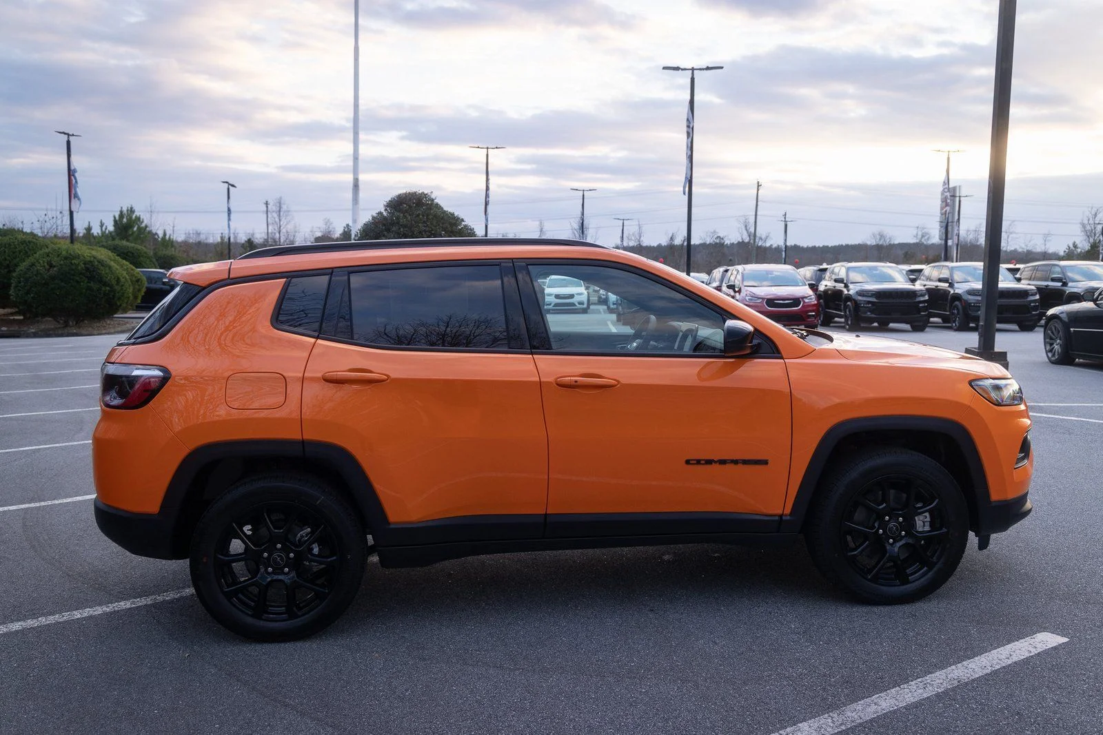 New 2026 Joose Exterior Paint Jeep Latitude image 11