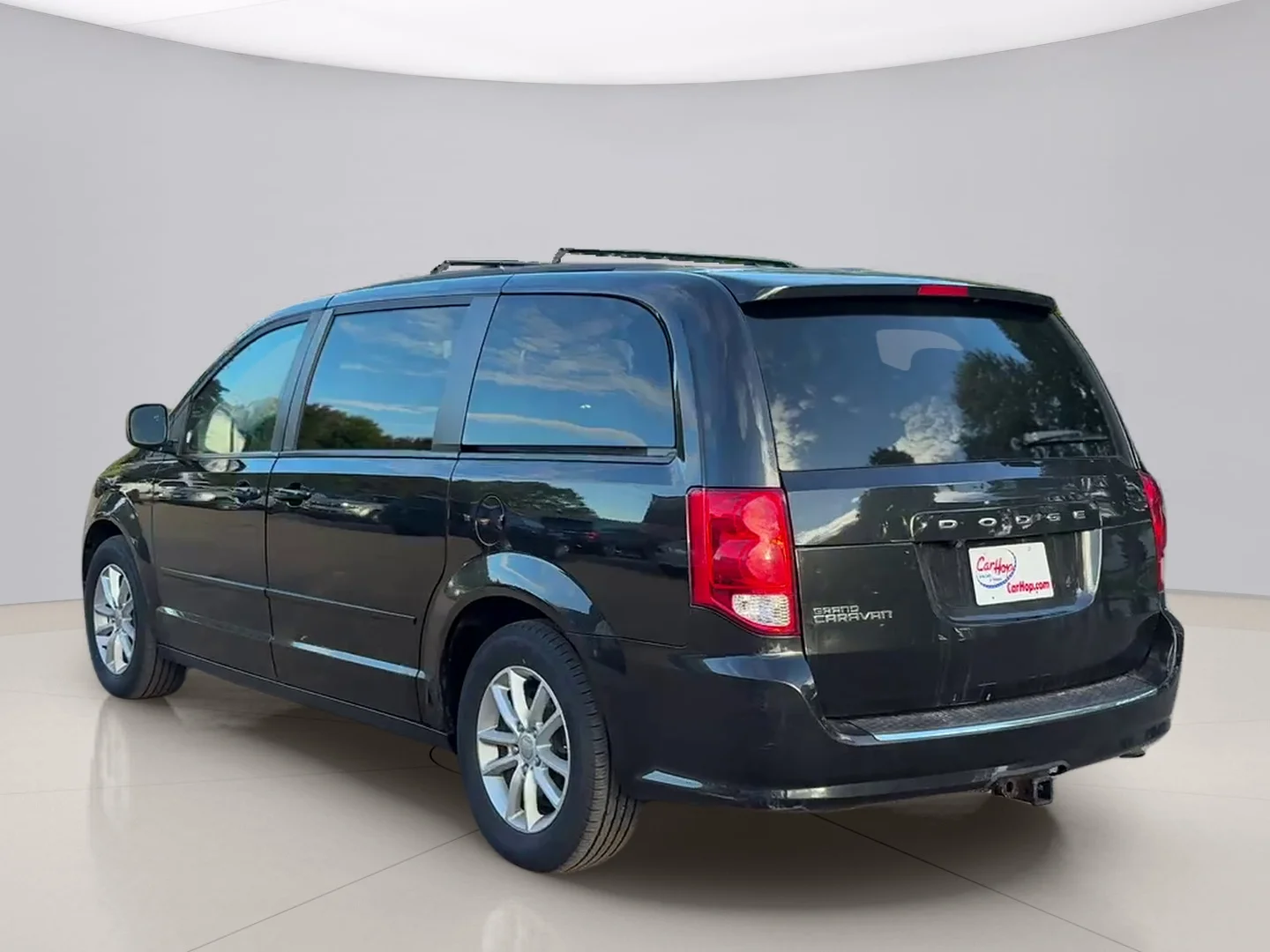 Used 2013 Black Dodge SXT image 3