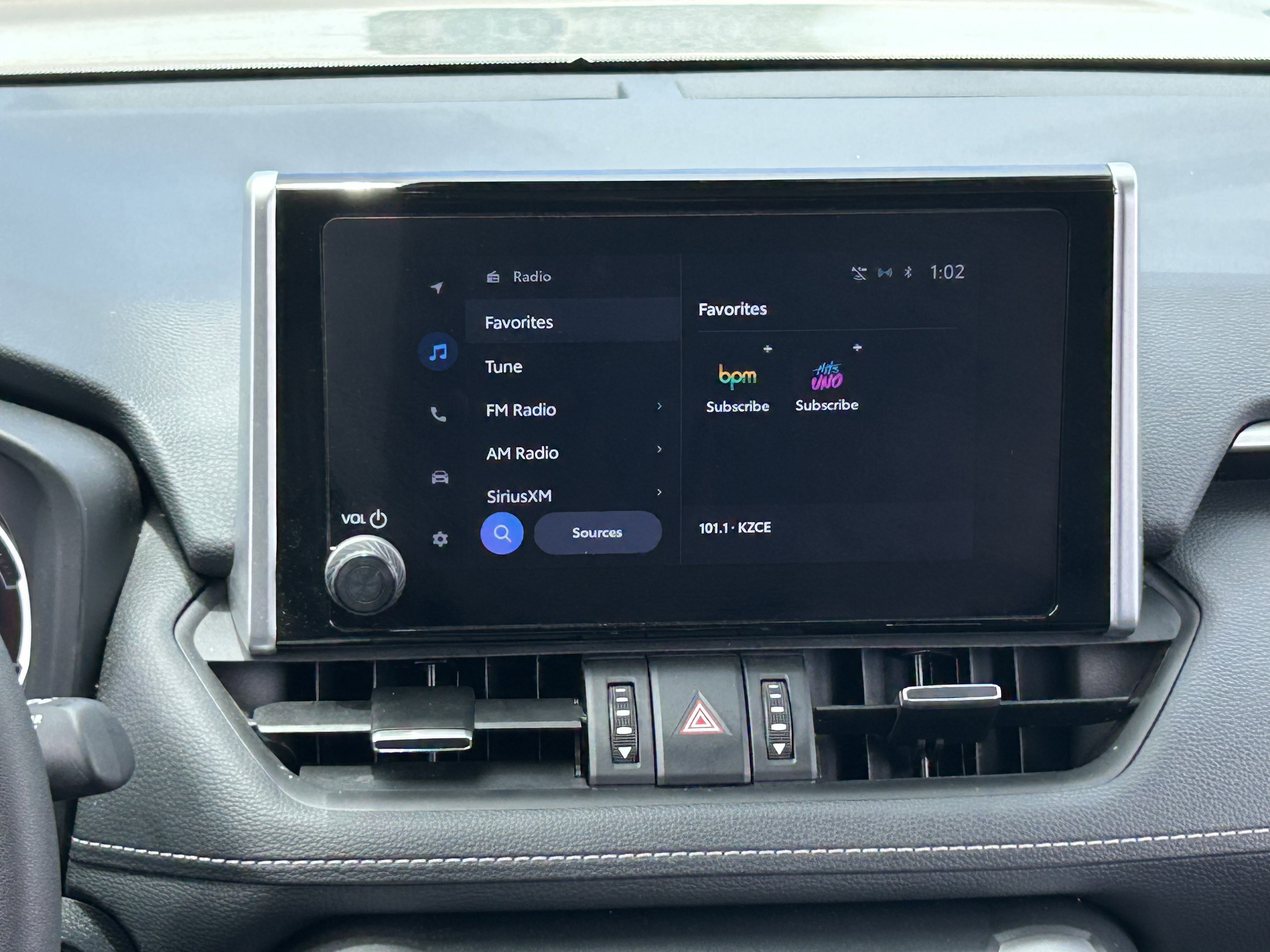 Used 2024 Silver Toyota XLE Premium image 20
