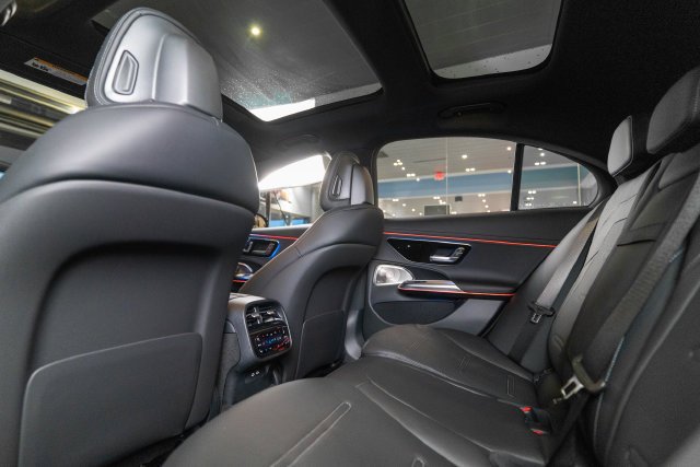 New 2026 Nautical Blue Metallic Mercedes-Benz E 53 AMG® image 52