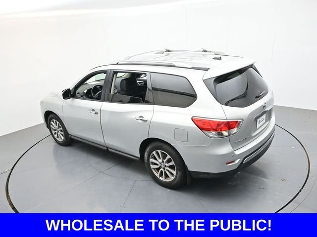 Used 2014 Silver Nissan SV image 41