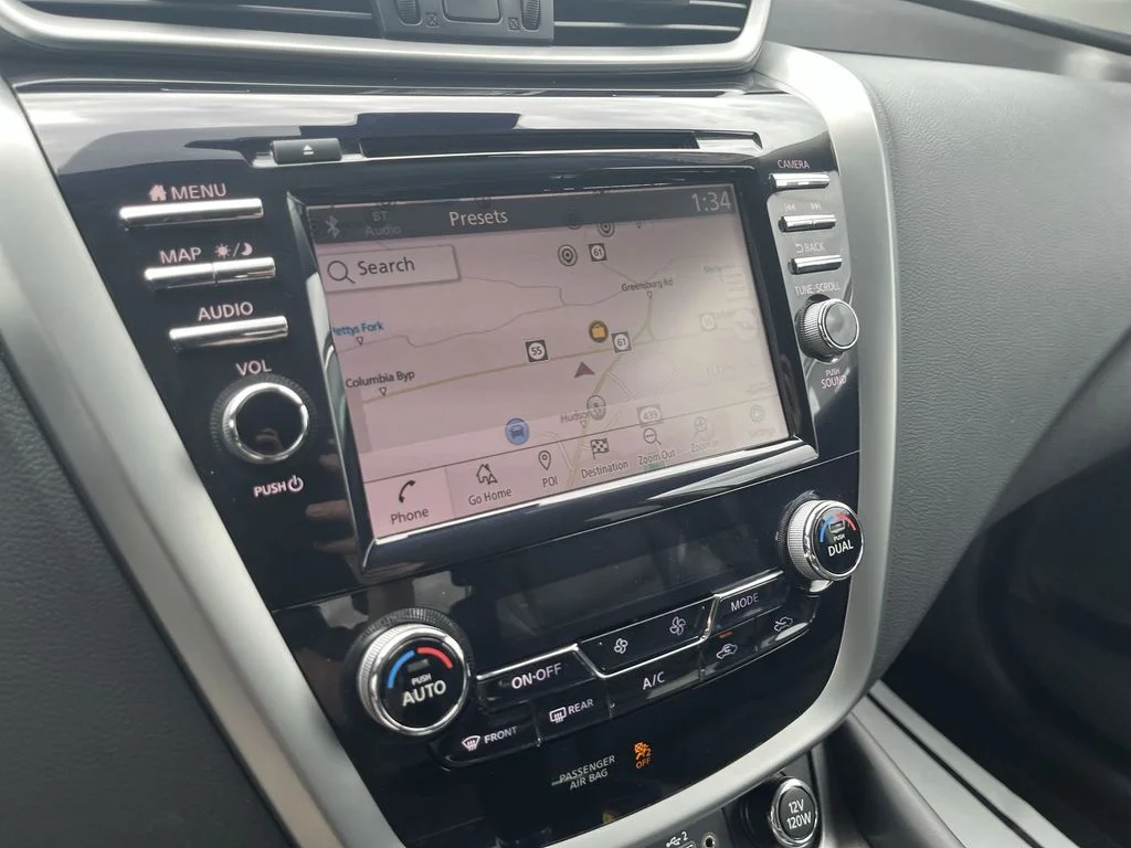 Used 2023 Black Nissan SL image 18