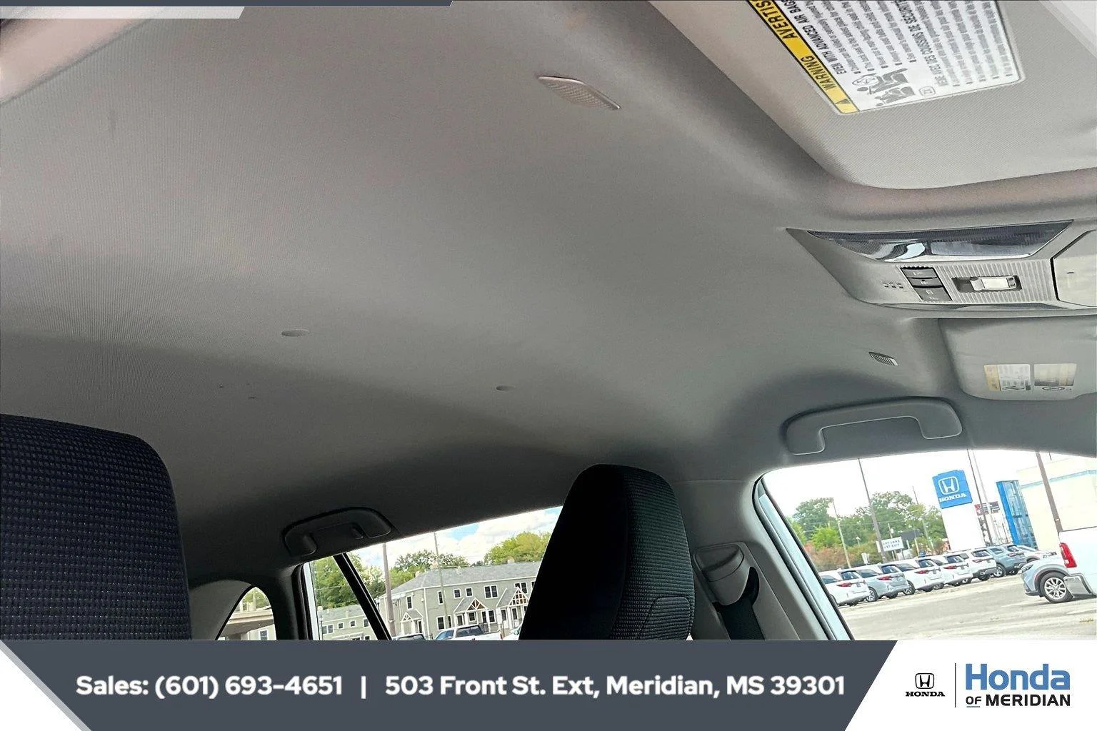 Used 2025 Ice Cap Toyota LE image 16