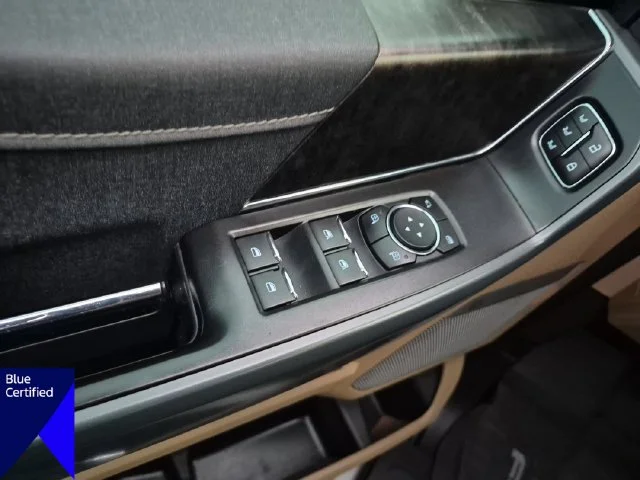 Used 2021 White Ford Lariat image 13