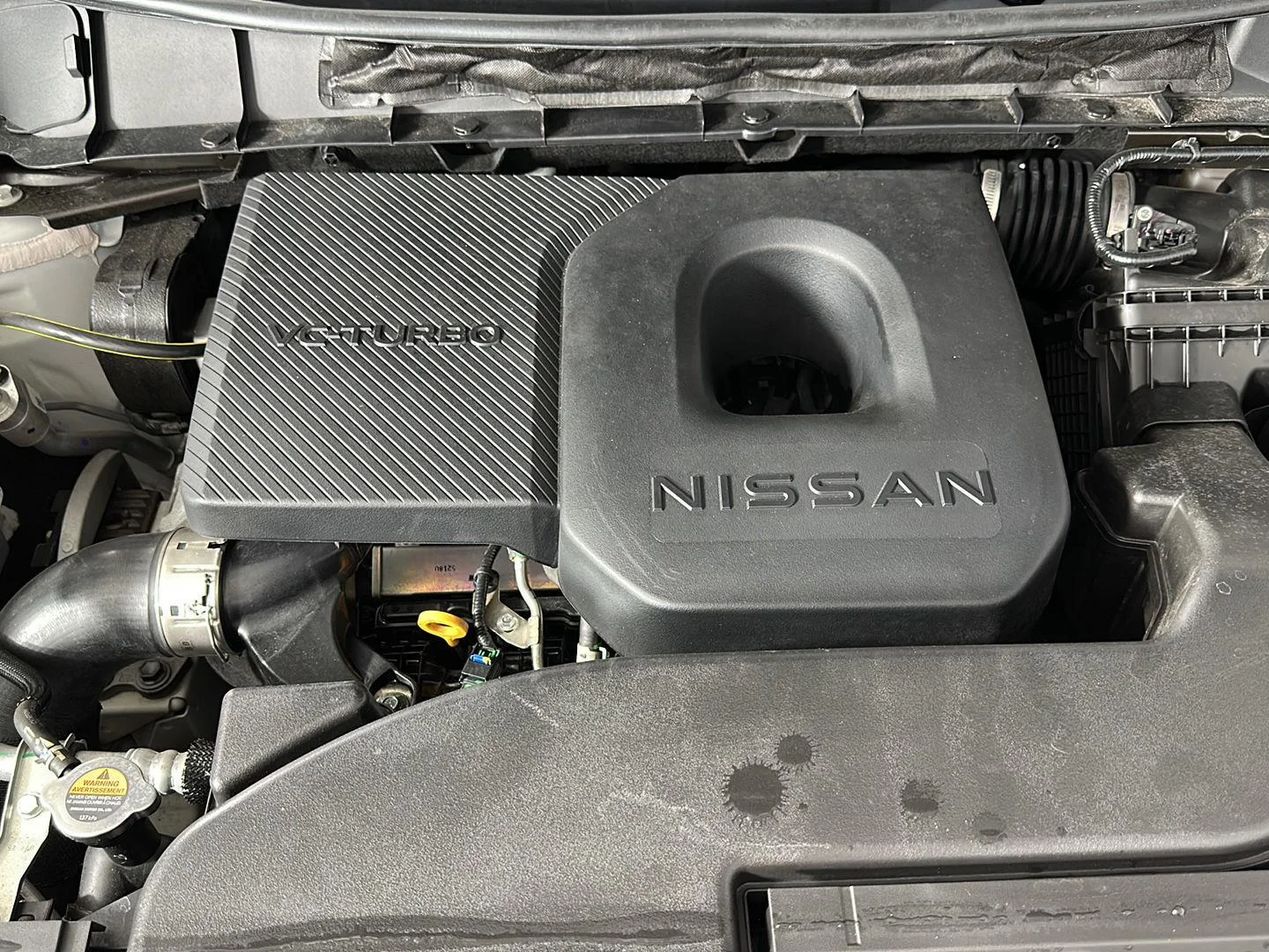 Used 2025 Everest White Pearl Tricoat/Super Black Nissan Platinum image 32