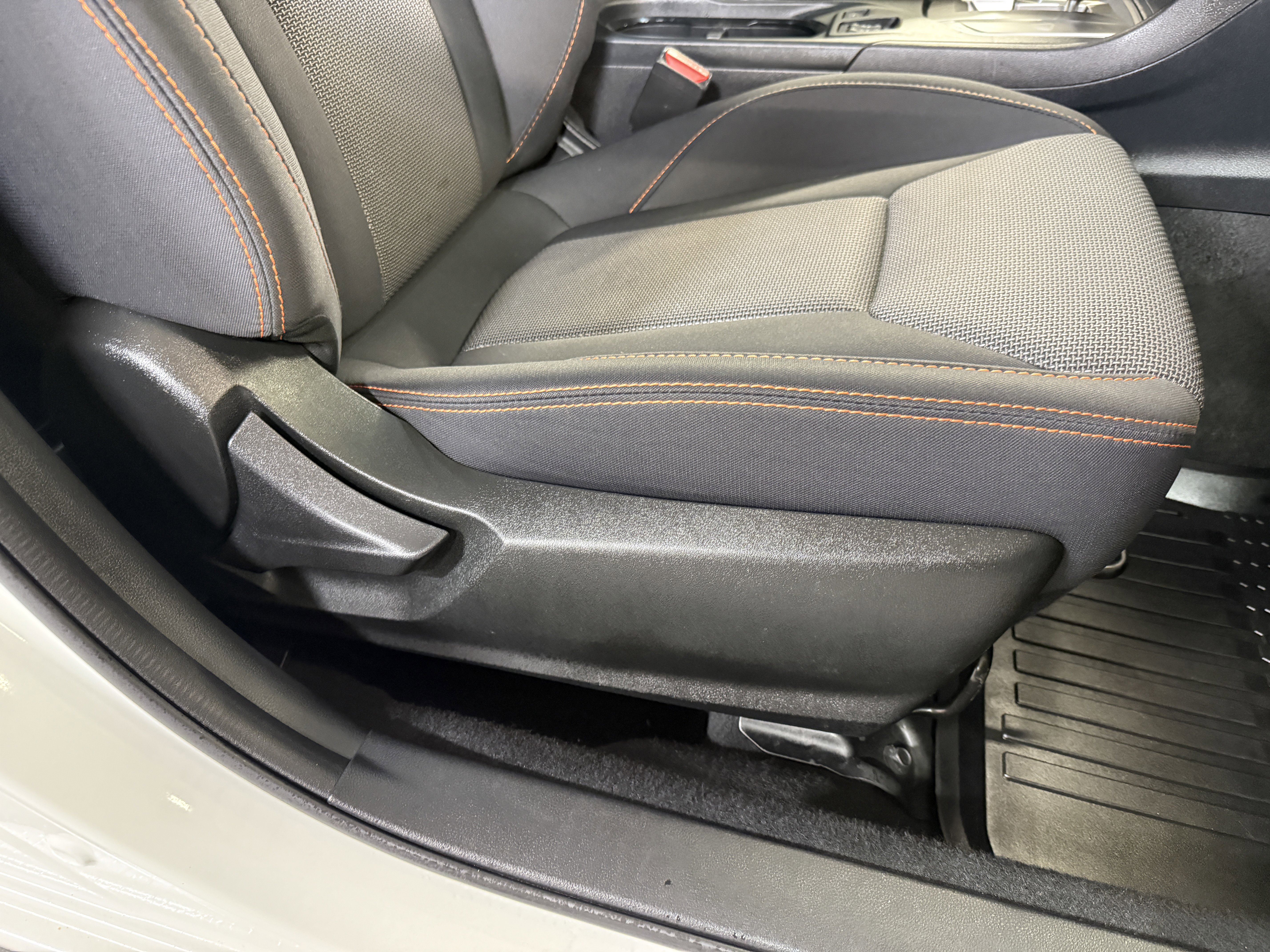Used 2021 Crystal White Pearl Subaru Premium image 23
