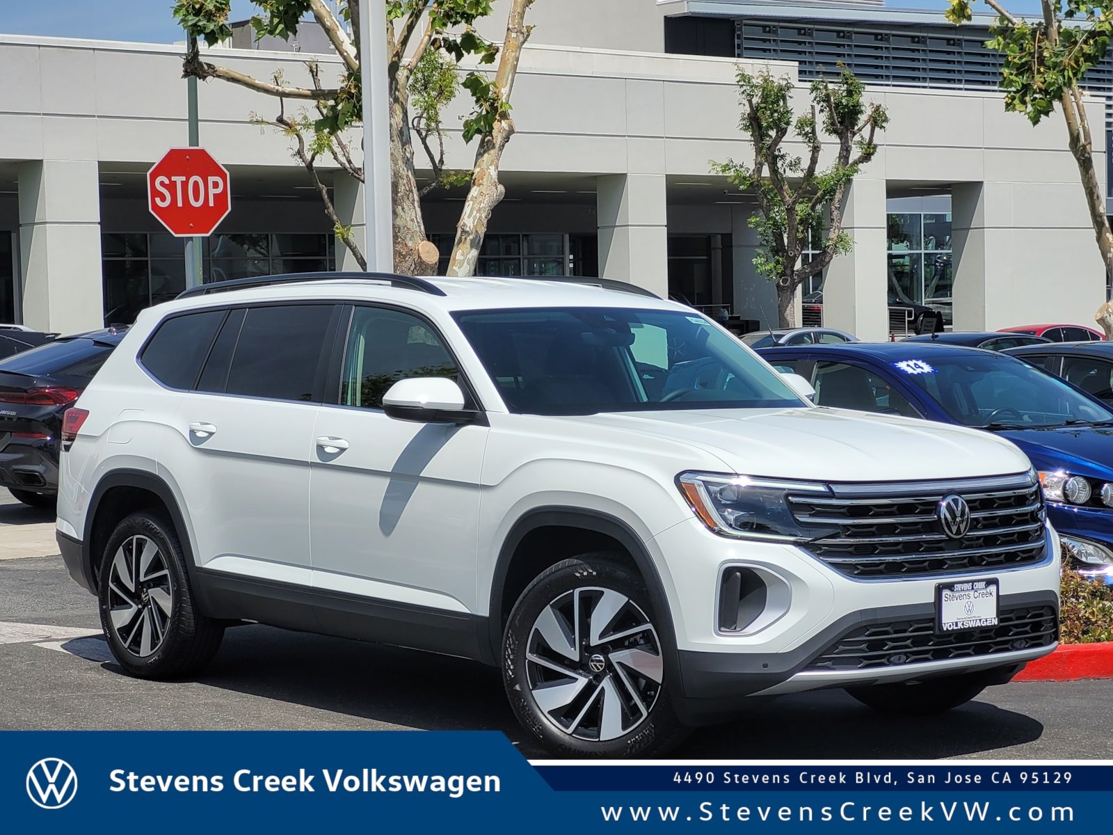 New 2024 White Volkswagen 2.0T SE w/Technology image 1