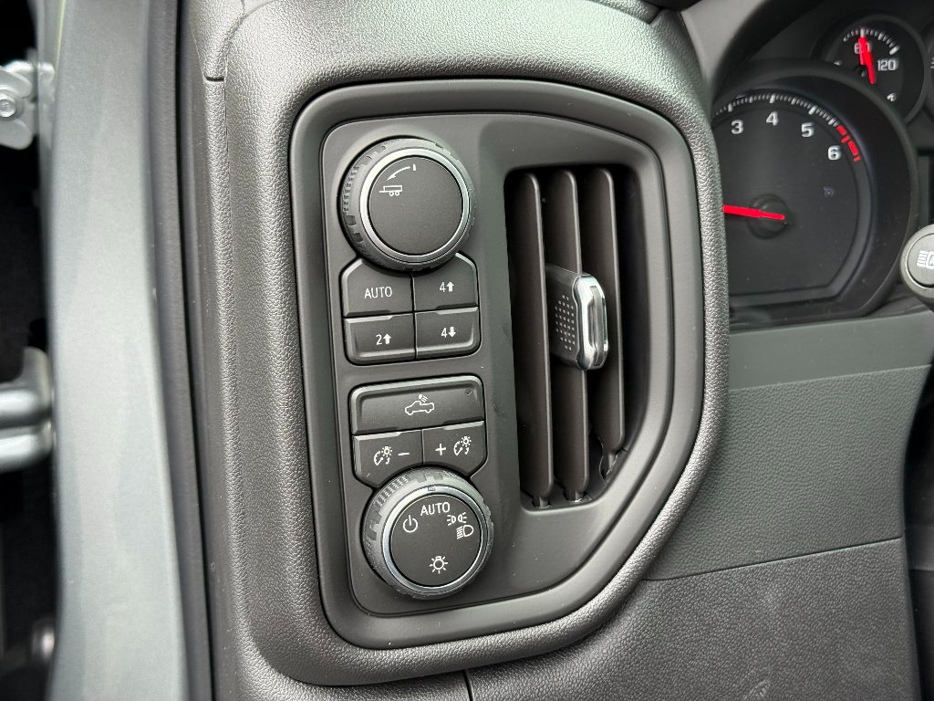 2026 Chevrolet Silverado 1500 Custom Trail Boss - Photo 20