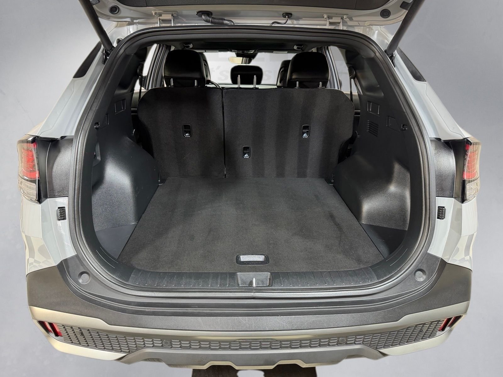 Used 2024 Gray Kia X-Line image 28