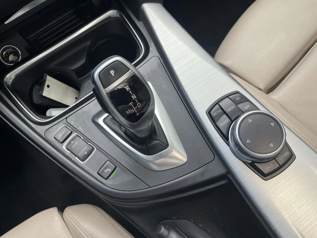 Used 2015 Black Sapphire Metallic BMW 435i xDrive image 22