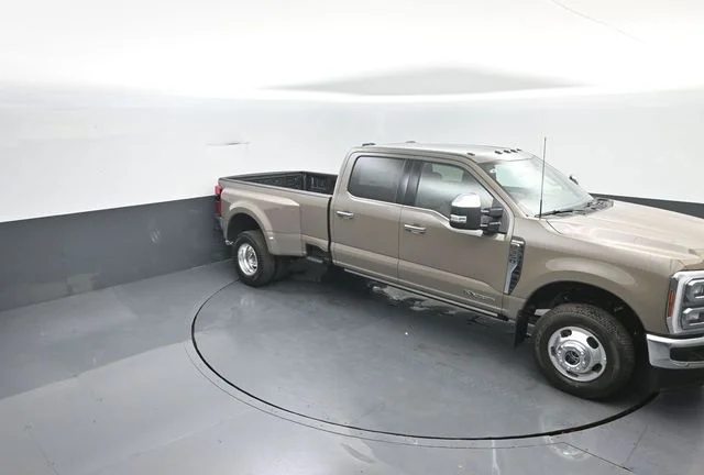 New 2026 Marsh Gray Ford F-350® King Ranch® image 25