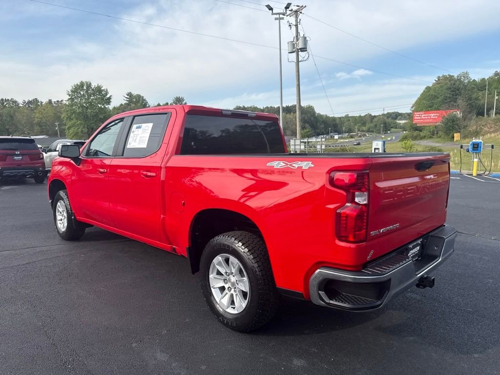 Used 2025 Red Hot Chevrolet LT image 7