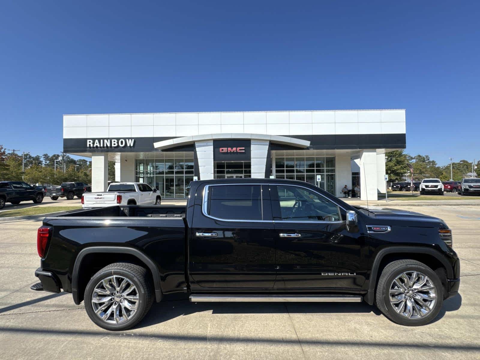 2026 GMC Sierra 4WD Crew Cab Short Box Denali's photo