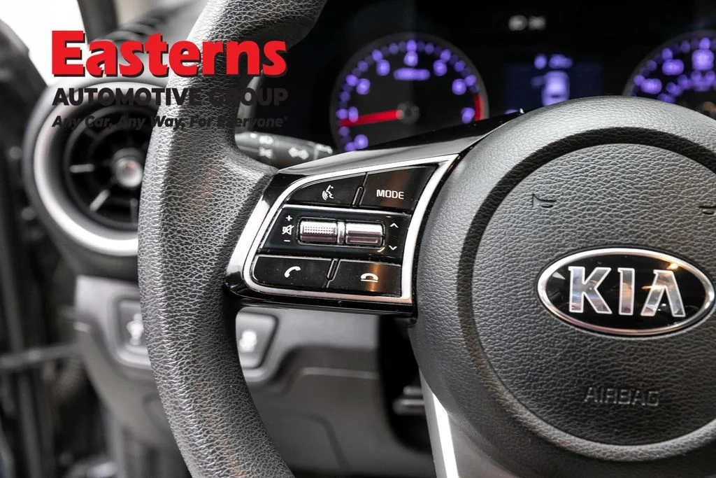 Used 2021 Gray Kia FE image 14