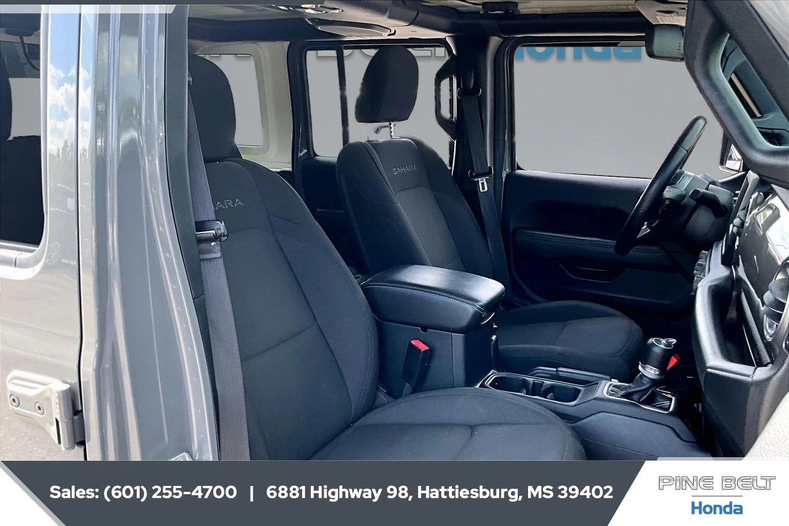 Used 2020 Sting-Gray Clearcoat Jeep Sahara image 6