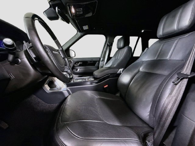 Used 2019 Santorini Black Metallic Land Rover 5.0L V8 Supercharged image 18