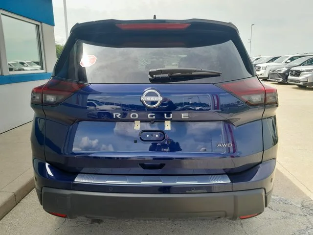 Used 2026 Blue Nissan SV image 6