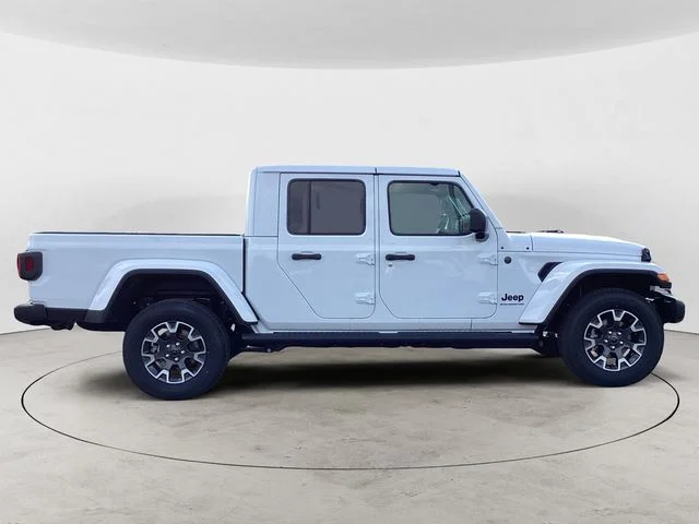 New 2026 Bright White Clearcoat Jeep SAHARA 4X4 image 7